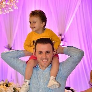 Meet your Posher, Ervis